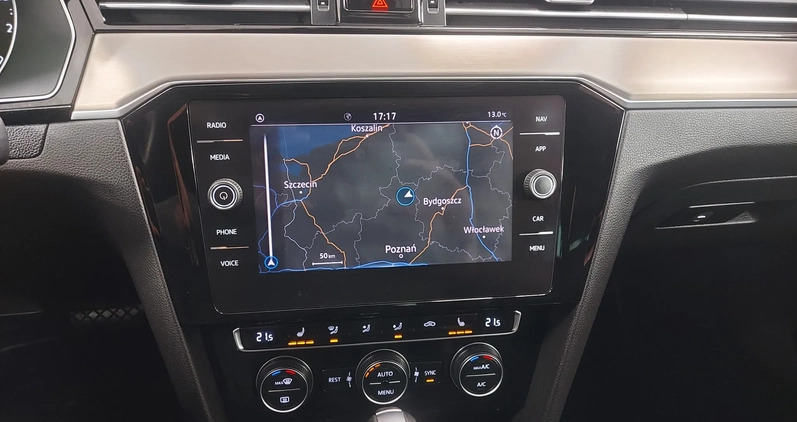 Volkswagen Passat cena 91000 przebieg: 154265, rok produkcji 2021 z Stęszew małe 497